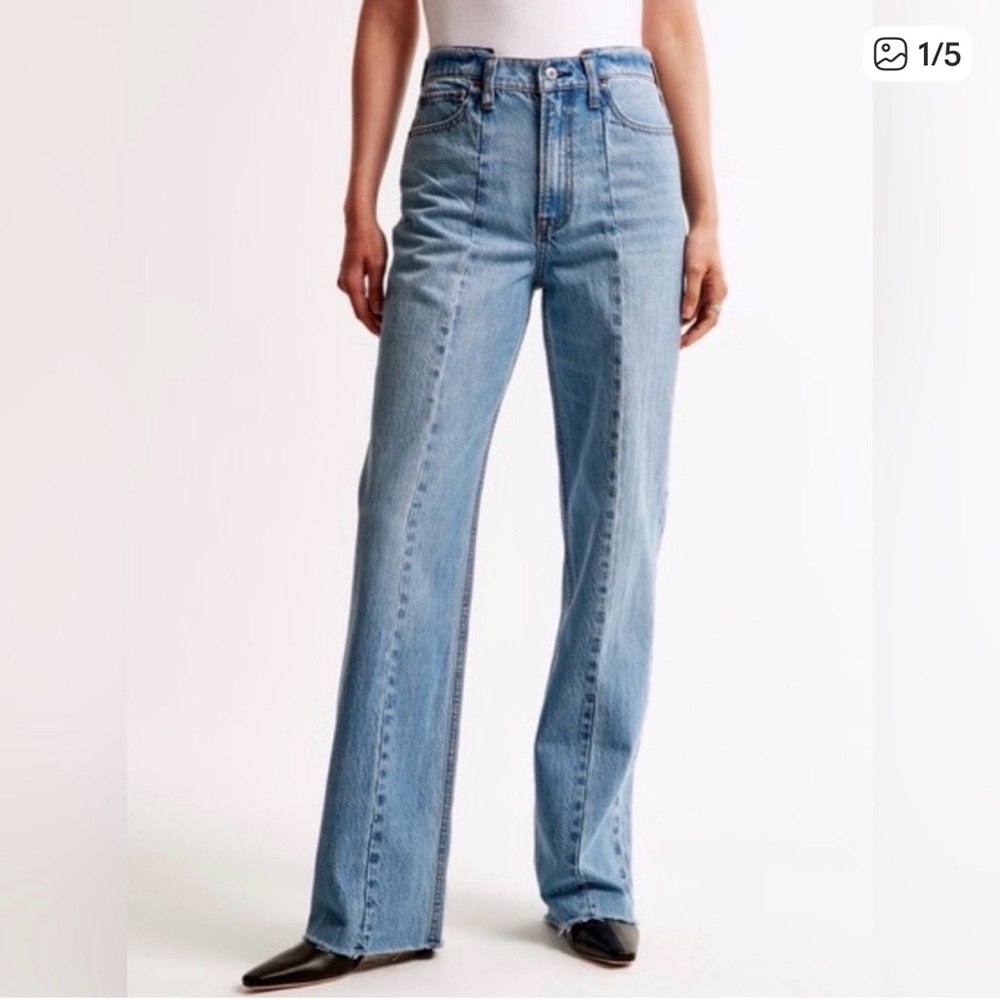 💙Abercrombie & Fitch Curve Love 90s Relaxed Fit High Waisted Jeans Size 10 30”